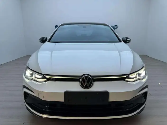 Volkswagen Golf 2023 Model 280TSI DSG R-Line