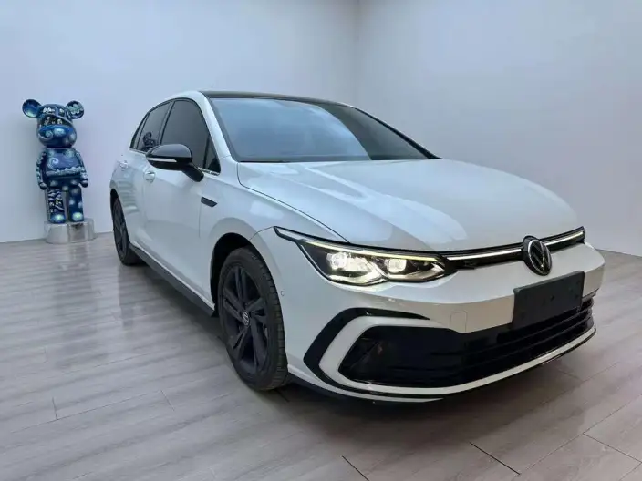Volkswagen Golf 2023 Model 280TSI DSG R-Line