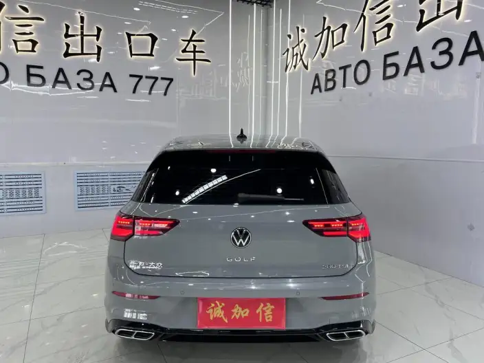 Volkswagen Golf 2023 Model 280TSI DSG R-Line Lite