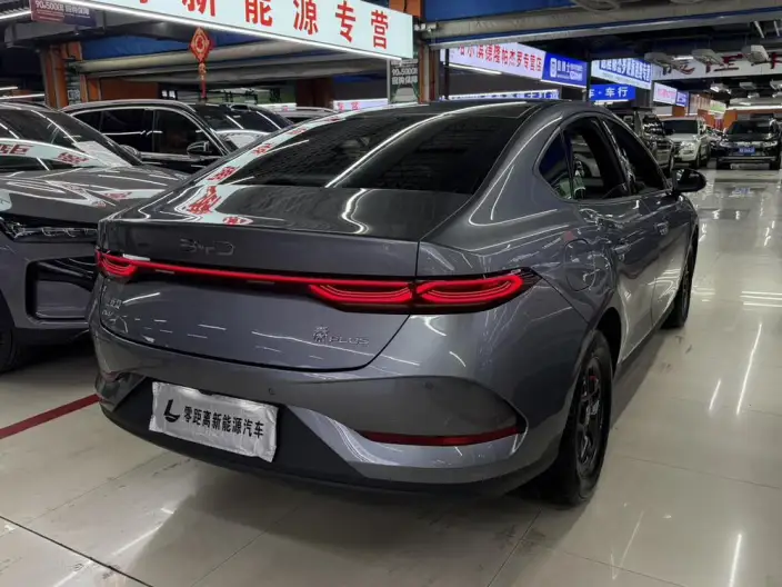 BYD Qin PLUS DM 2025 Model Smart Driving Edition DM-i 55KM Leading Model – фото 6