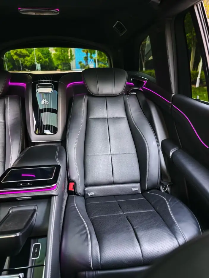 Maybach GLS 2021 Model 4.0T Automatic 4WD 4 seat Parallel Imported – фото 8