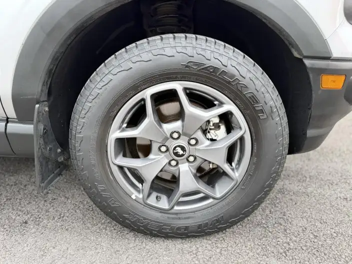 Ford Bronco 2023 Model 2.0T Automatic 4WD 5 seat Parallel Imported – фото 7