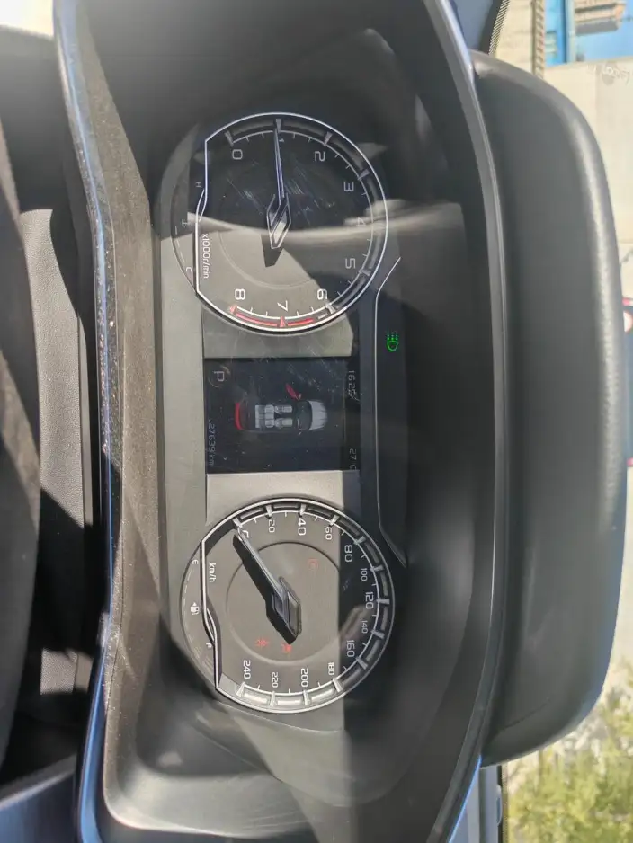Geely Binyue 2021 Model 240T DCT Diamond Edition – фото 10