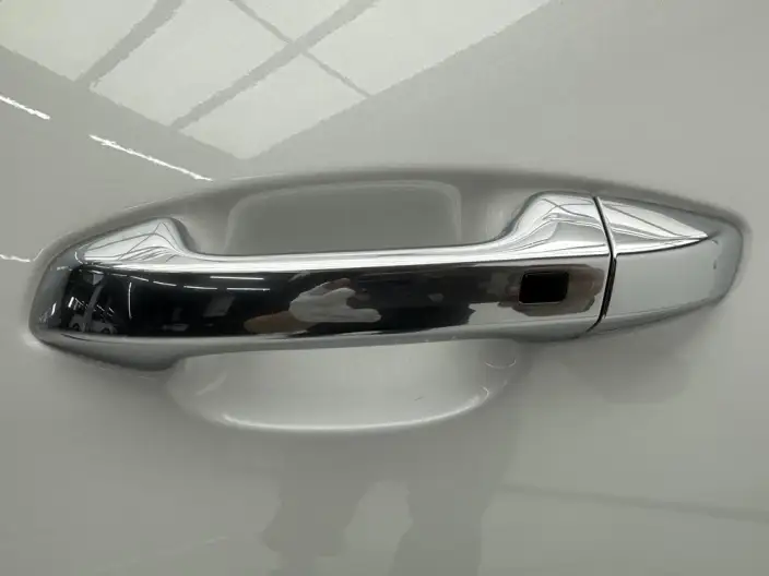 Kia Seltos 2023 Model 1.5L IVT Premium Edition – фото 8