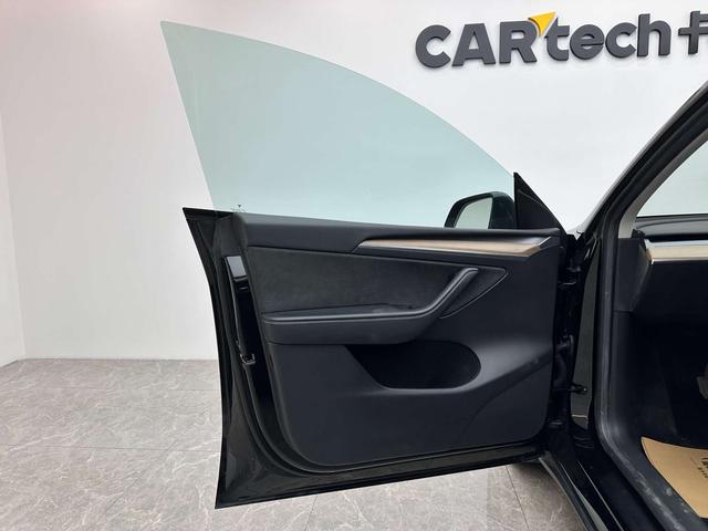 Tesla Model Y 2022 Facelift RWD – фото 15
