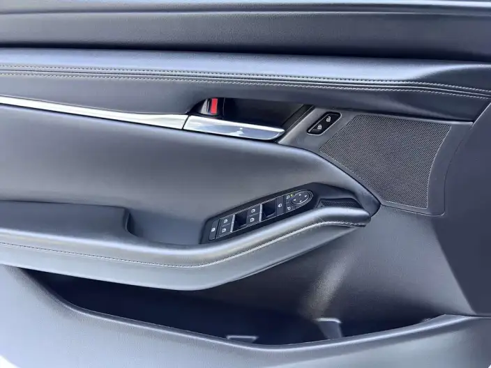 Mazda3 Axela 2023 Model 2.0L Automatic Zhi Ya Edition – фото 10