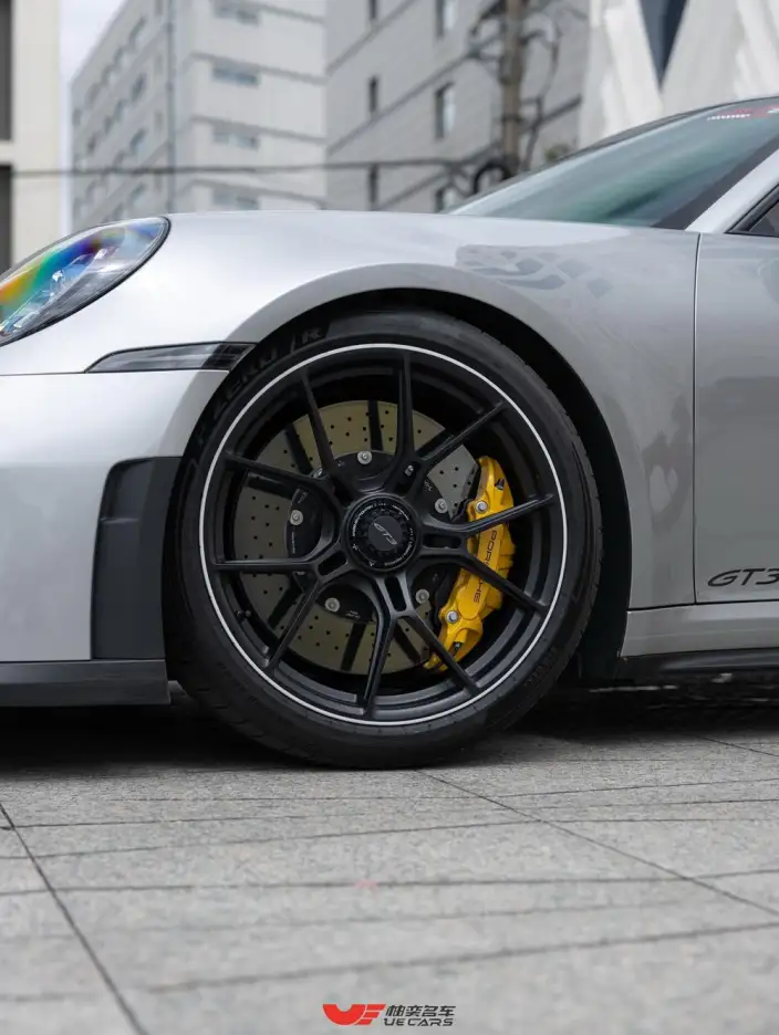 PORSCHE 911 2025 Model GT3 4.0L – фото 9
