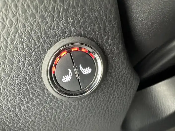 Toyota YARIS L Vios 2022 Model Zhixuan X 1.5L CVT Luxury PLUS Edition – фото 9