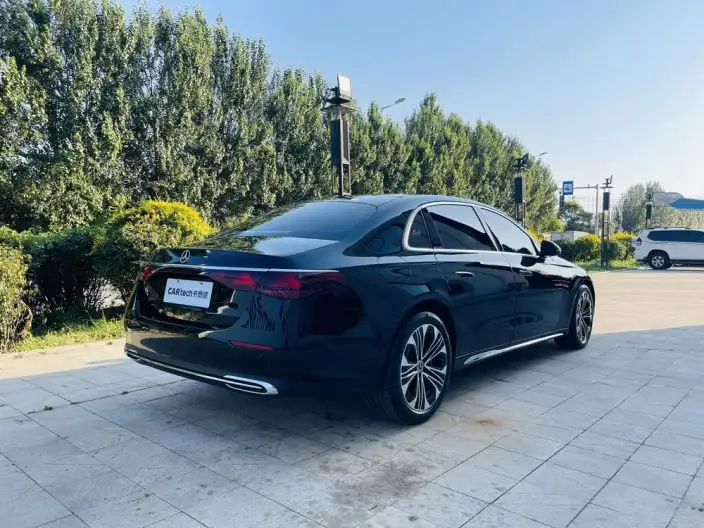 Mercedes-Benz E-Class 2026 Model E 300 L Luxury Model sedan – фото 6