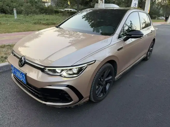 Volkswagen Golf 2021 Model 280TSI DSG R-Line – фото 1