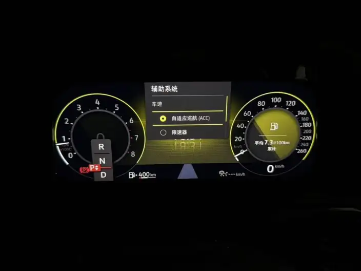 Volkswagen Golf 2021 Model 280TSI DSG R-Line – фото 9