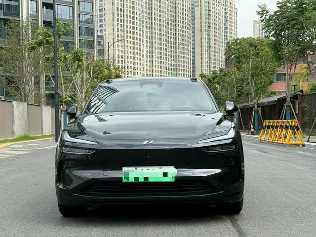 ONVO L60 2024 555km Standard Range – фото 2