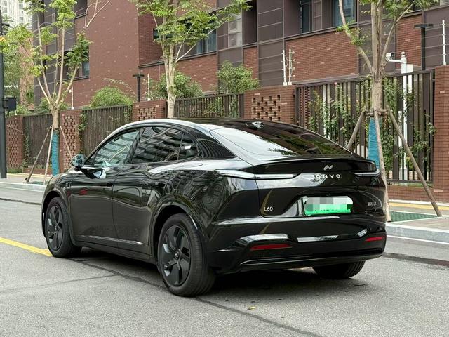 ONVO L60 2024 555km Standard Range – фото 9