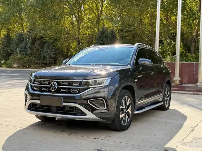 Volkswagen Tayron 2023 Model 280TSI 2WD Luxury Plus Advanced version – фото 1