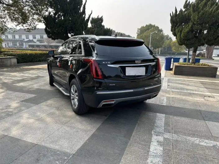 Cadillac XT5 2022 Model 2.0T 2WD Fashion Model – фото 4