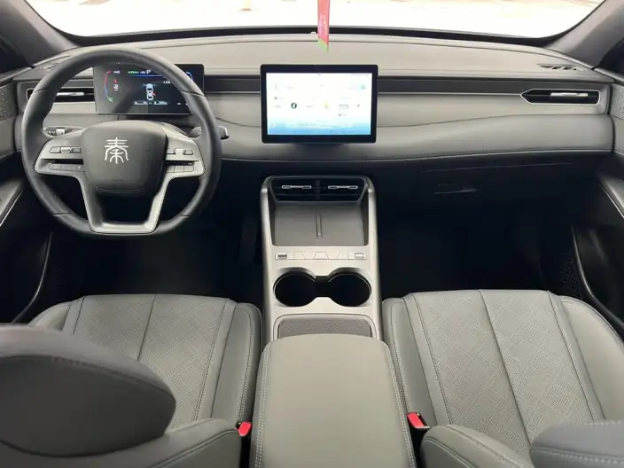 BYD Qin PLUS DM 2026 Model DM-i 128KM Enterprising Model – фото 7