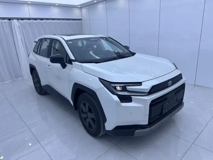 Toyota RAV4 2026 Model 2.0L 4WD Deluxe Edition