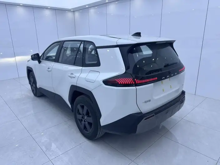 Toyota RAV4 2026 Model 2.0L 4WD Deluxe Edition