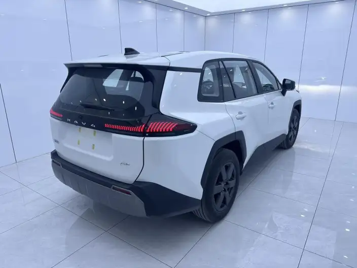 Toyota RAV4 2026 Model 2.0L 4WD Deluxe Edition – фото 6