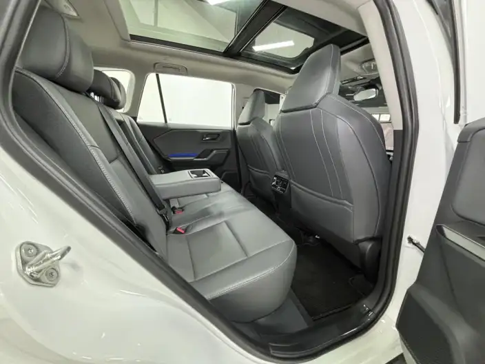 Toyota RAV4 2026 Model 2.0L 4WD Deluxe Edition – фото 9