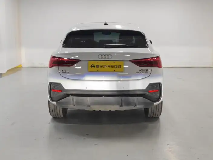 AUDI Q3 Sportback 2022 Model 40 TFSI Fashion Model – фото 6
