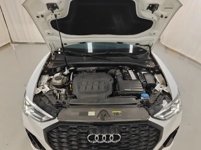 AUDI Q3 Sportback 2022 Model 40 TFSI Fashion Model – фото 10