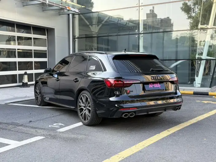 Audi S4 2023 Model Avant 3.0TFSI – фото 4