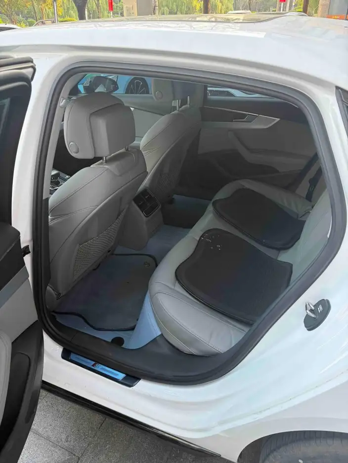 Audi A4 L 2020 Model 40 TFSI Fashion Dynamic Model – фото 7