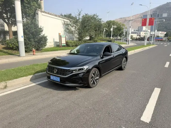 Volkswagen Passat 2023 Model Facelift 330TSI Starry sky Deluxe Edition