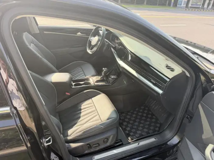 Volkswagen Passat 2023 Model Facelift 330TSI Starry sky Deluxe Edition – фото 8