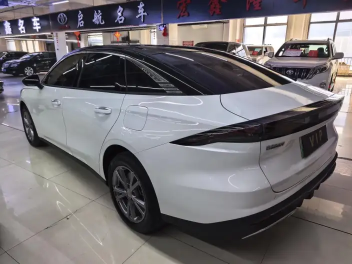 Geely Galaxy L6 2025 Model 1.5 EM-i DHT 140KM Galaxy Edition