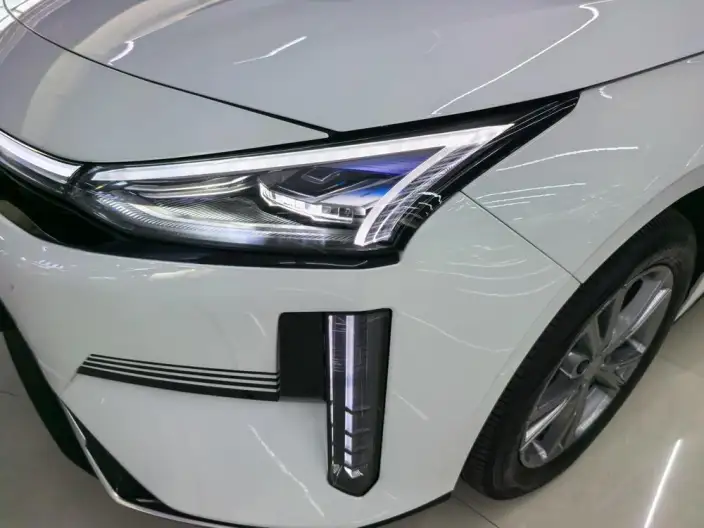 Geely Galaxy L6 2025 Model 1.5 EM-i DHT 140KM Galaxy Edition – фото 7