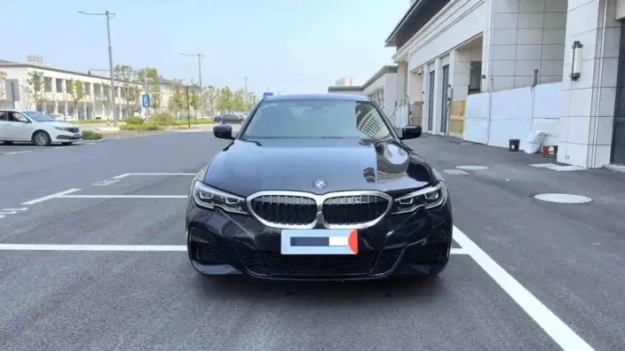 BMW 3 Series 2022 Model 325Li M Sports Set – фото 2