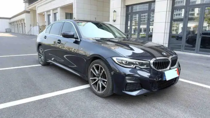 BMW 3 Series 2022 Model 325Li M Sports Set – фото 3