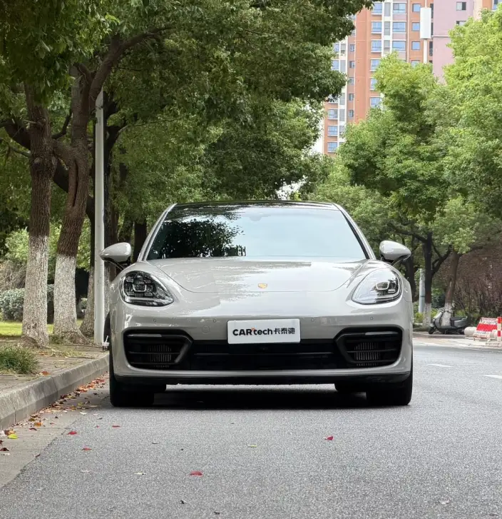 Panamera 2023 Model Panamera Executive Extended Platinum Edition 2.9T