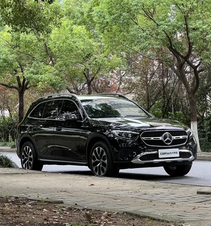Mercedes-Benz GLC 2024 Model GLC 260 L 4MATIC Dynamic Model 5 seat
