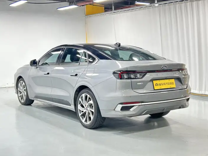 Ford Mondeo 2022 Model Facelift EcoBoost 245 Supreme Model – фото 5