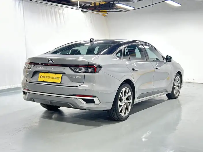 Ford Mondeo 2022 Model Facelift EcoBoost 245 Supreme Model – фото 7