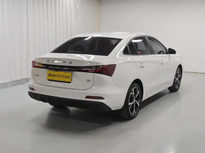 Roewe i5 2026 Model 1.5L CVT Zunrong Edition – фото 7