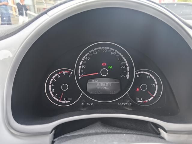 Beetle 2015 модификация 280TSI – фото 11