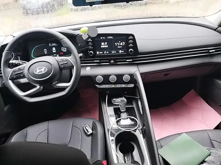 Hyundai Ioniq 2023 Model 1.5L CVT GLX Elite Edition – фото 5