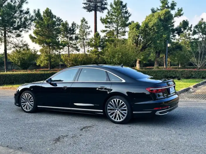 Audi A8 2023 Model A8L 50 TFSI quattro Exclusive Model