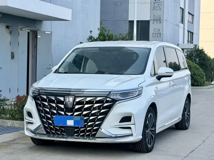 Roewe iMAX8 2023 Model 400TGI Comfort Edition
