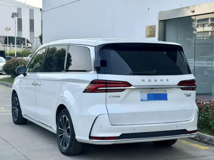 Roewe iMAX8 2023 Model 400TGI Comfort Edition