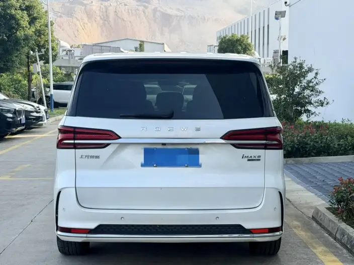 Roewe iMAX8 2023 Model 400TGI Comfort Edition