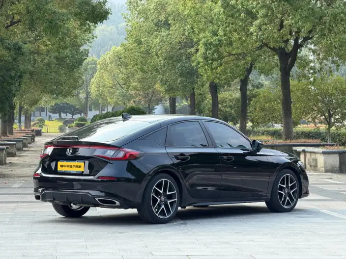 Honda Civic 2023 Model HATCHBACK 240TURBO Manual Extreme Edition – фото 7