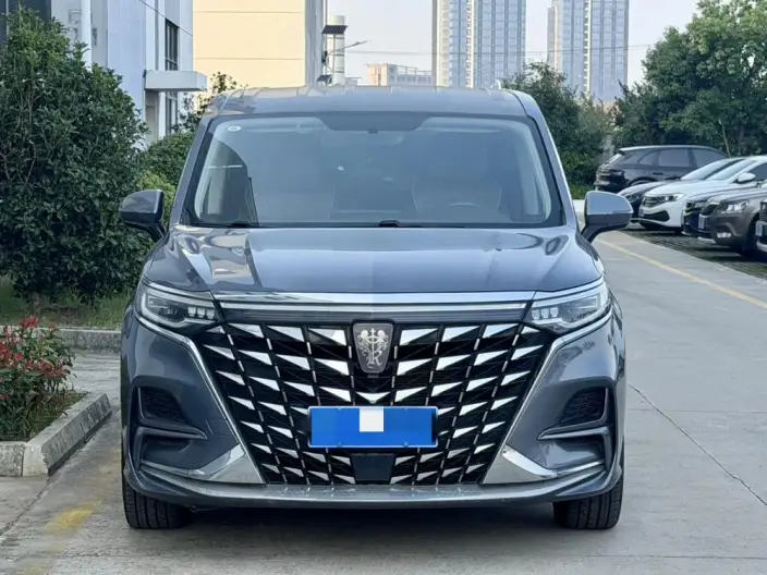 Roewe iMAX8 2023 Model 400TGI Comfort Edition