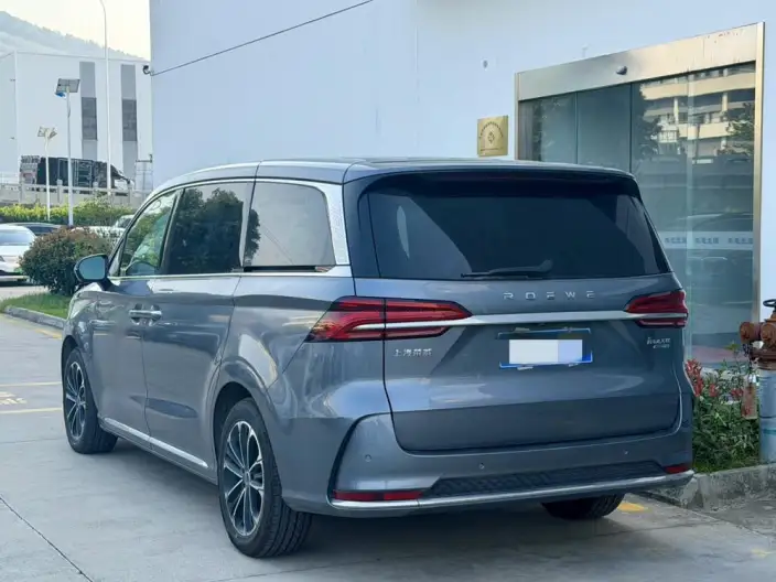 Roewe iMAX8 2023 Model 400TGI Comfort Edition