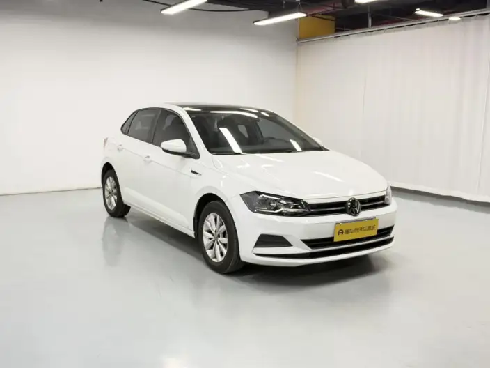 Polo 2023 Model Facelift Plus 1.5L Automatic Colorful Technology Version