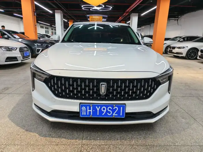 BESTUNE B70 2023 Model Third generation 1.5T Automatic Changxiang Edition Model – фото 2